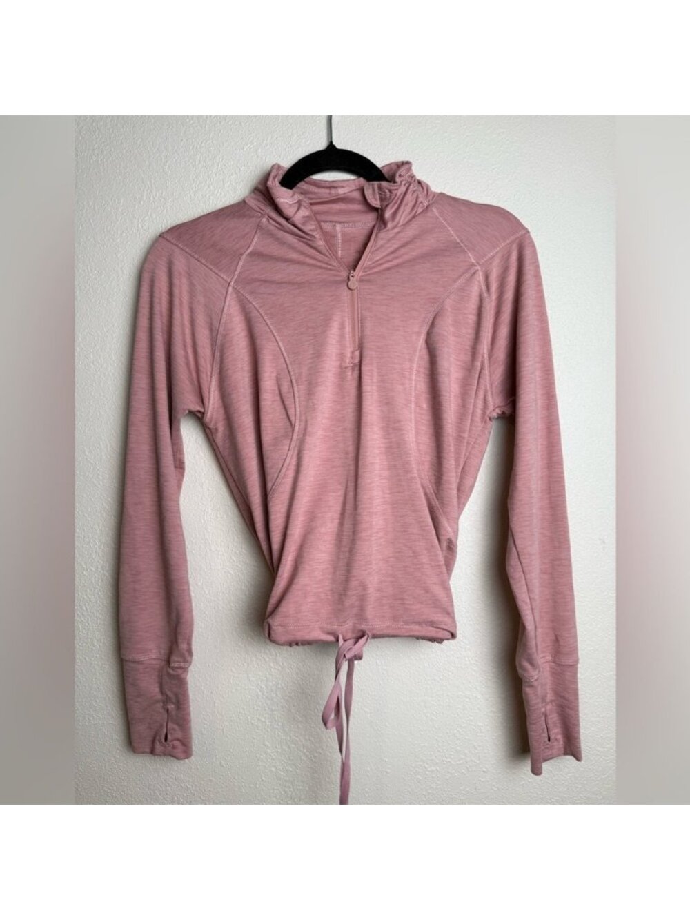 Women Size Small pink athletic drawstring cropped 1/4 zip shirt